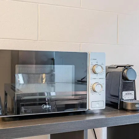 Guest Planet - Splendido Loft Dergano M3 * Mailand